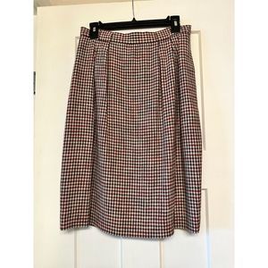 Vintage LIZ CLAIBORNE Pleated Plaid Skirt Women Size 12 Mid Length Button Red